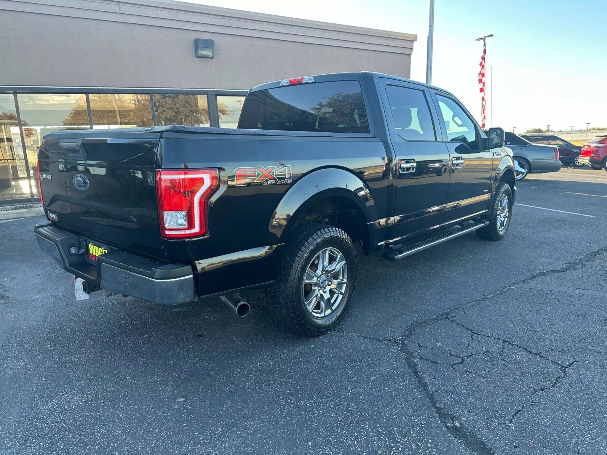 Used 2016 Ford F150 XLT w/ Equipment Group 301A Mid image 5
