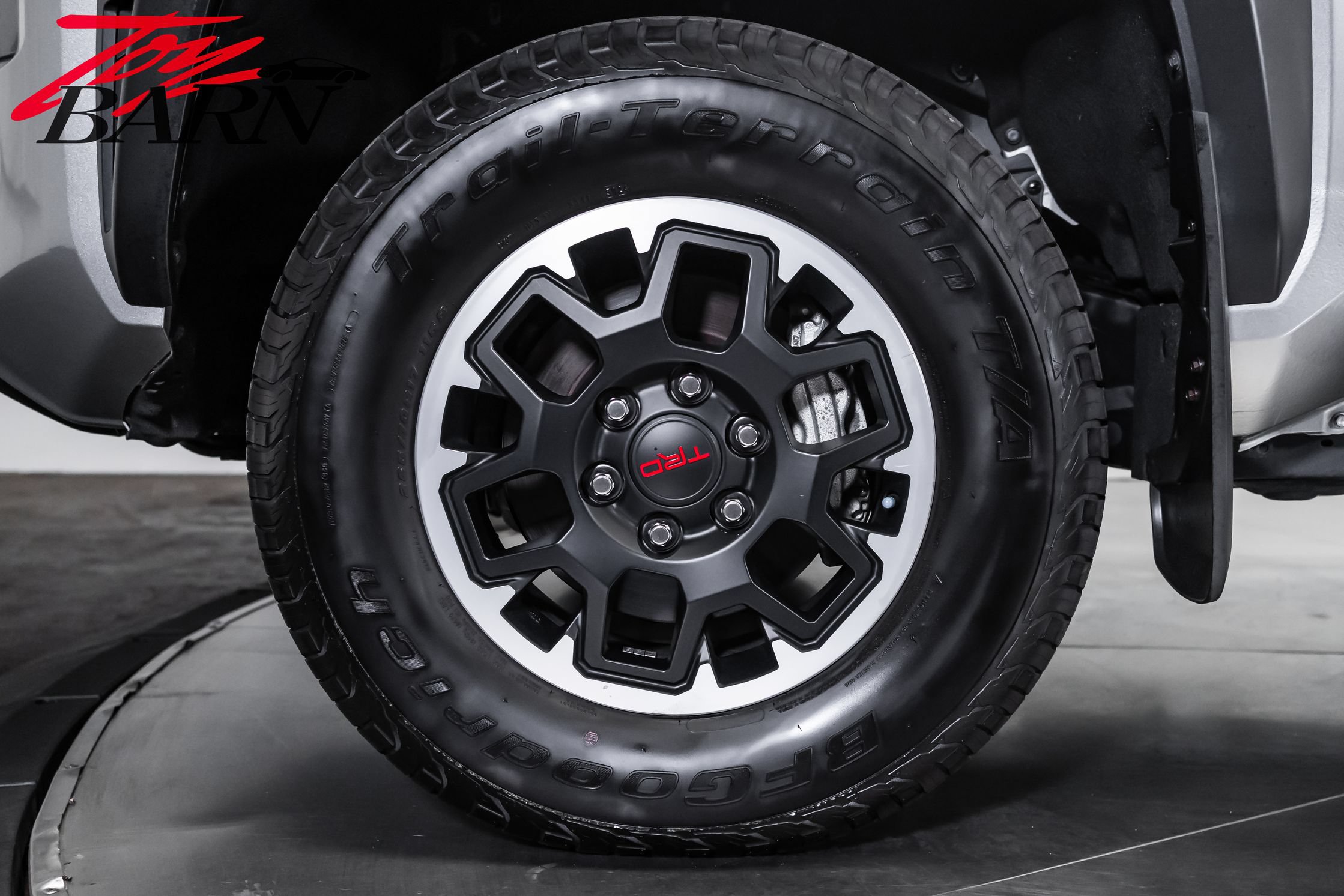 Used 2025 Toyota Tacoma TRD Off-Road AWD/4WD image 16
