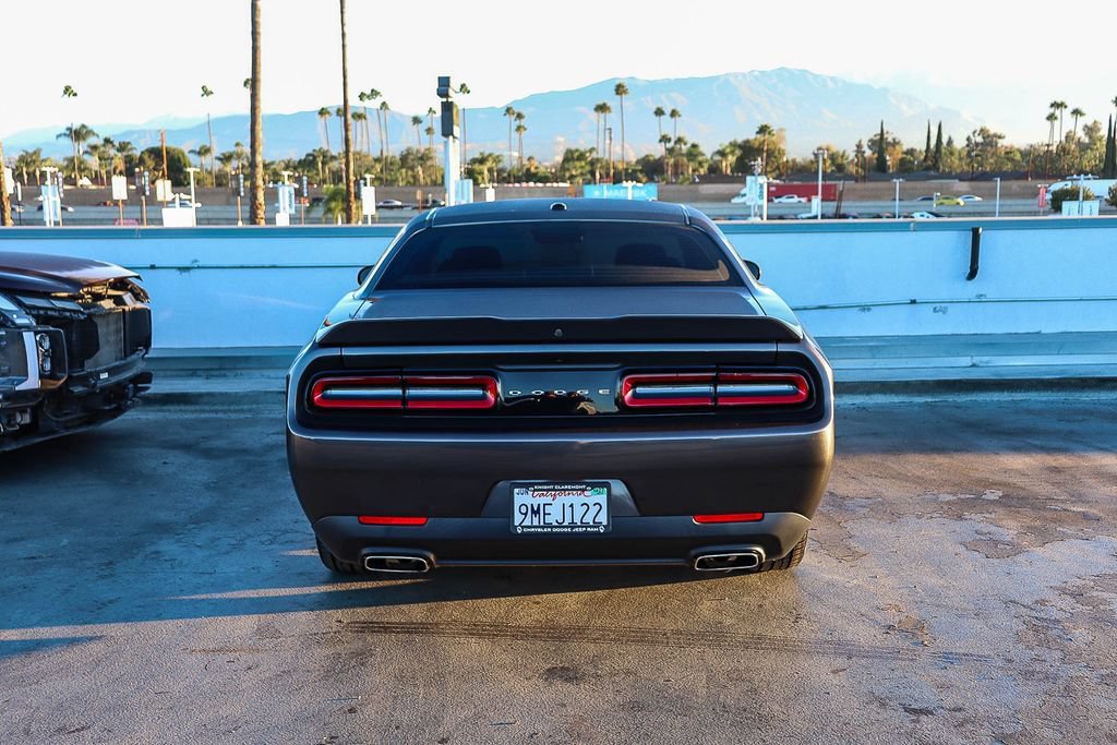 Used 2023 Dodge Challenger SXT RWD image 8