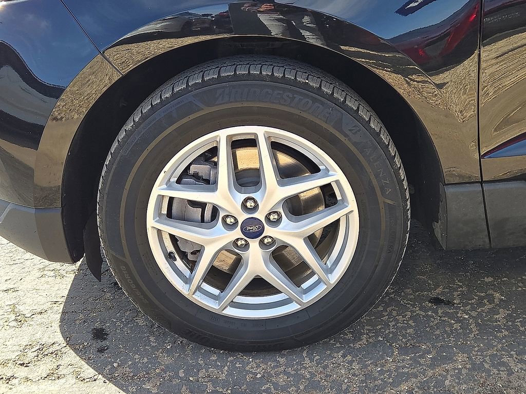 Used 2022 Ford Edge SEL w/ Convenience Package image 10