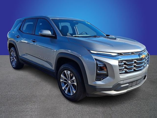 Used 2026 Chevrolet Equinox LT FWD image 3