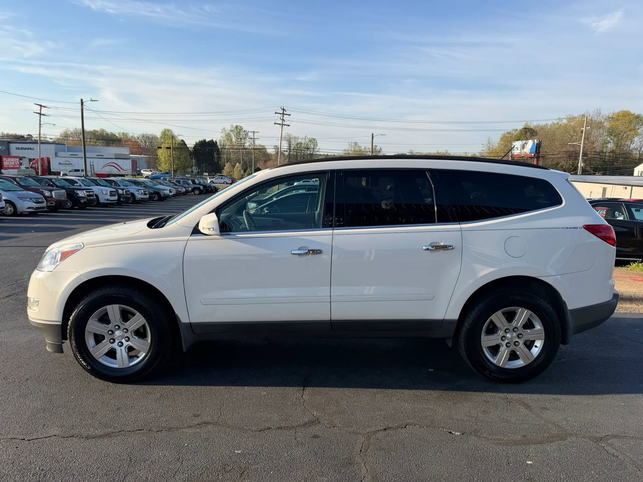 Used 2012 Chevrolet Traverse LT image 4