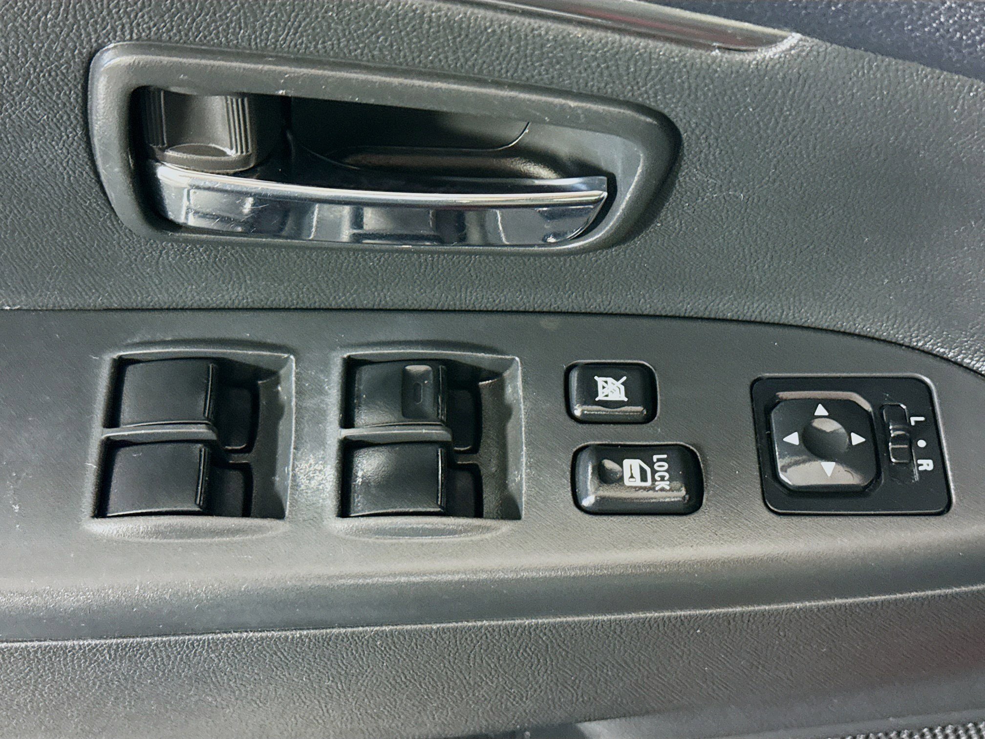 Used 2016 Mitsubishi Outlander Sport ES image 22