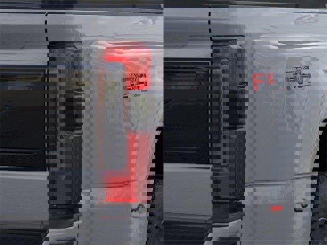 New 2026 Ford F450 Platinum w/ FX4 Off-Road Package image 21
