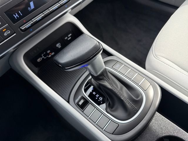 Certified 2025 Hyundai Kona SEL image 29