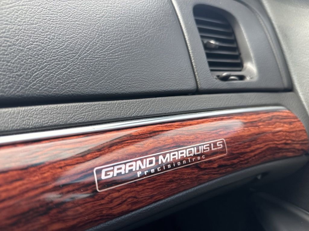 Used 2002 Mercury Grand Marquis LS RWD image 28