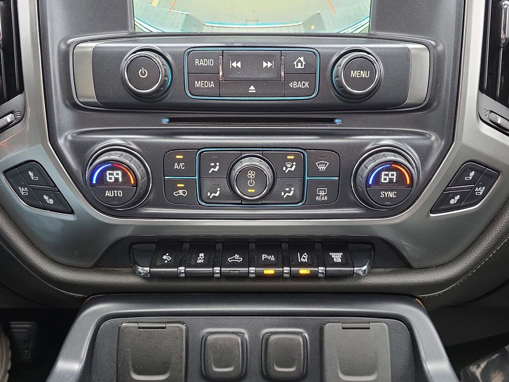 Used 2015 Chevrolet Silverado 2500 LTZ w/ Duramax Plus Package image 26