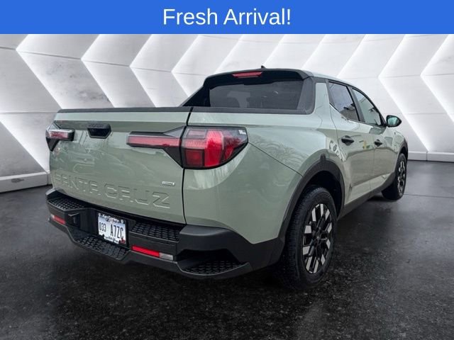 Used 2025 Hyundai Santa Cruz SE image 5