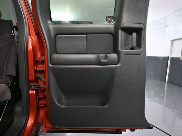 Used 2001 GMC Sierra 1500 SLE w/ Convenience Plus Group image 28