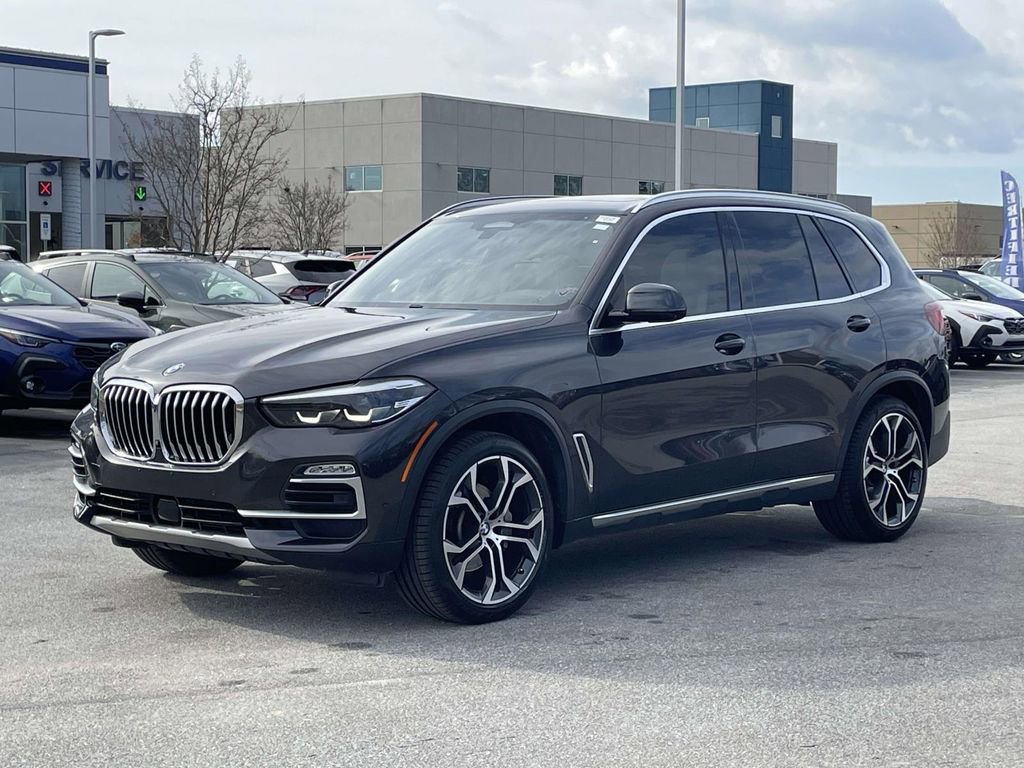 Used 2021 BMW X5 xDrive40i w/ Premium Package image 26