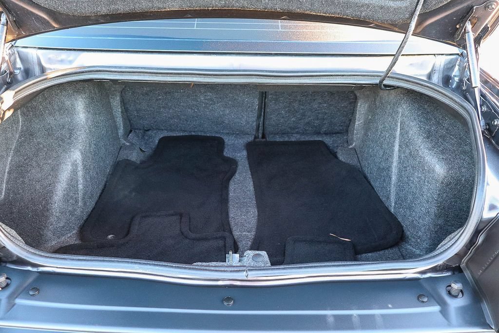Used 2023 Dodge Challenger SXT RWD image 27