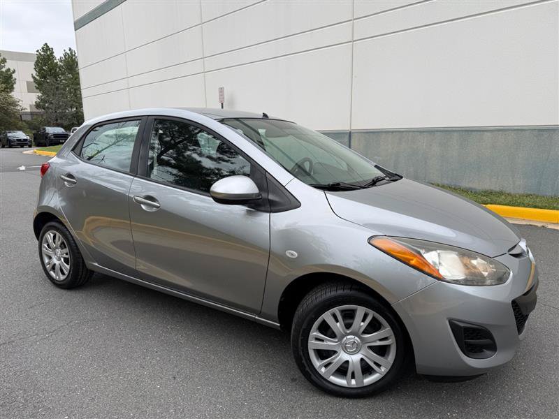 Used 2012 MAZDA MAZDA2 Sport FWD image 16