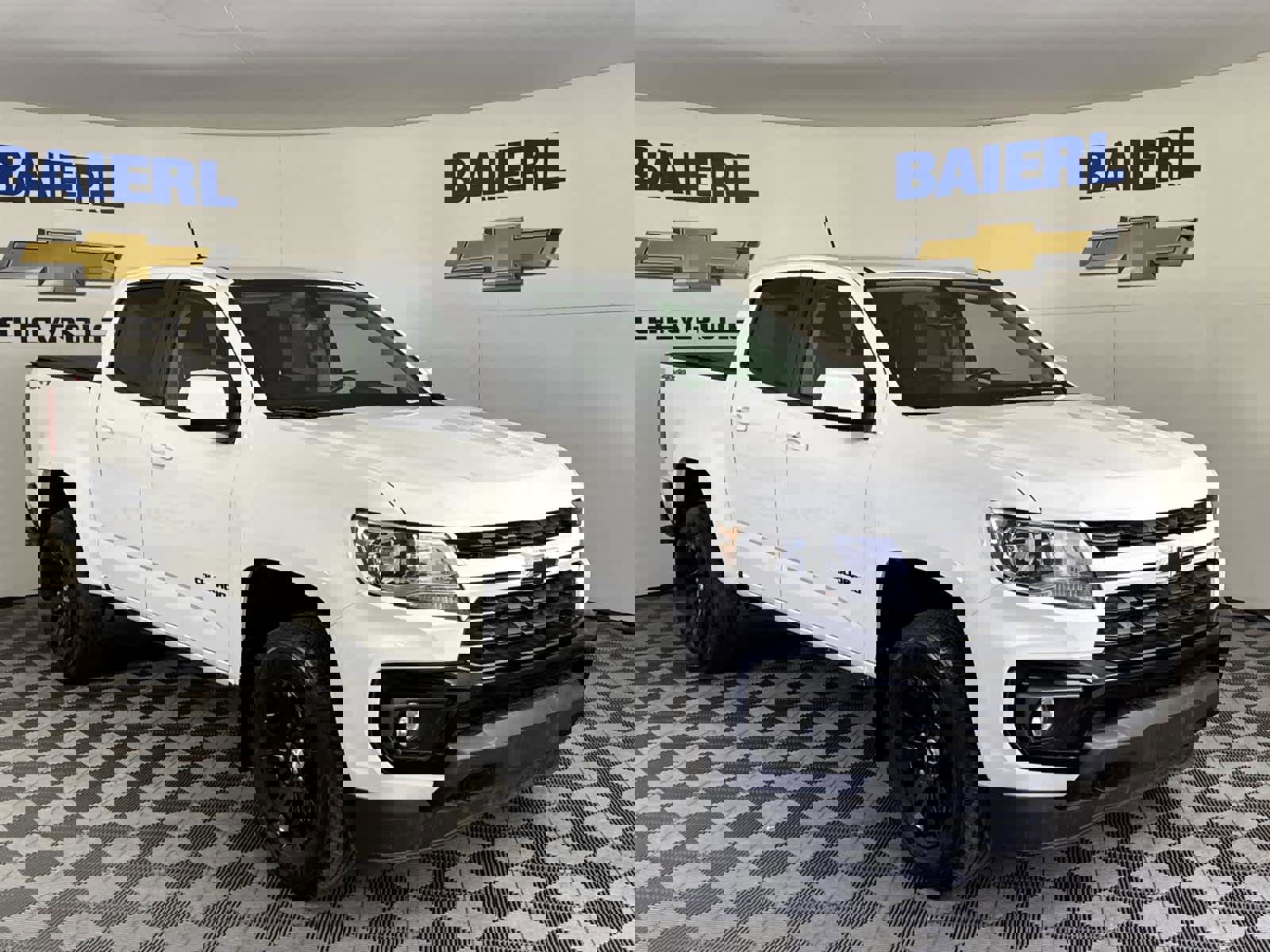 Used 2022 Chevrolet Colorado LT w/ LT Convenience Package image 7