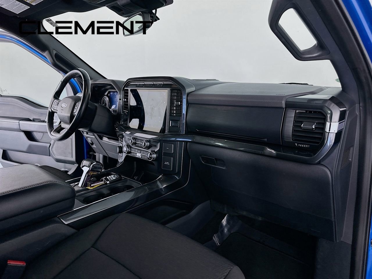 Certified 2021 Ford F150 XLT w/ Equipment Group 302A High image 33