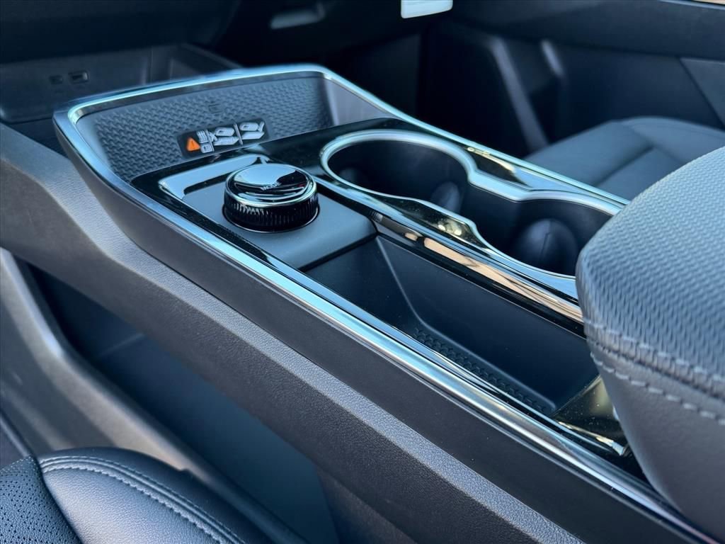 New 2026 Chevrolet Equinox LT image 14