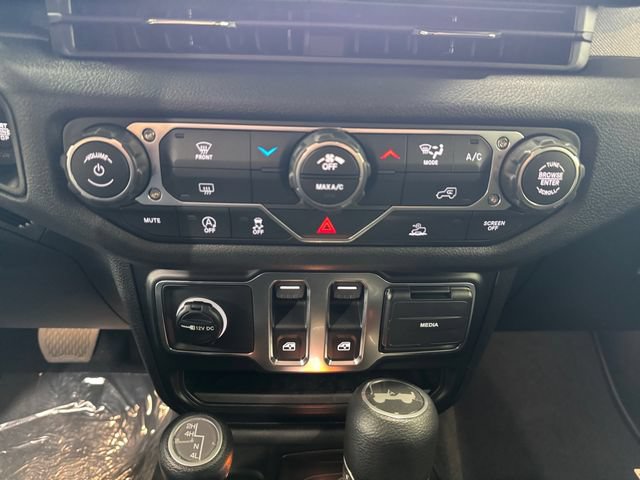 New 2027 Jeep Wrangler Sport AWD/4WD image 3