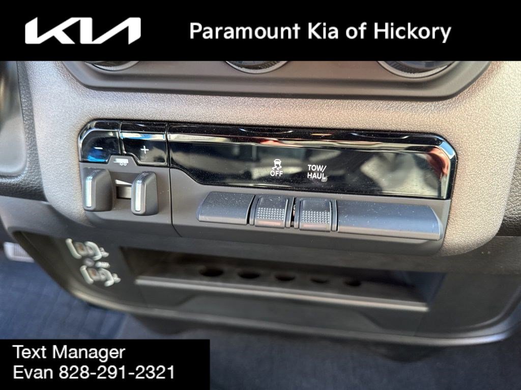 Used 2022 RAM 2500 Tradesman image 27