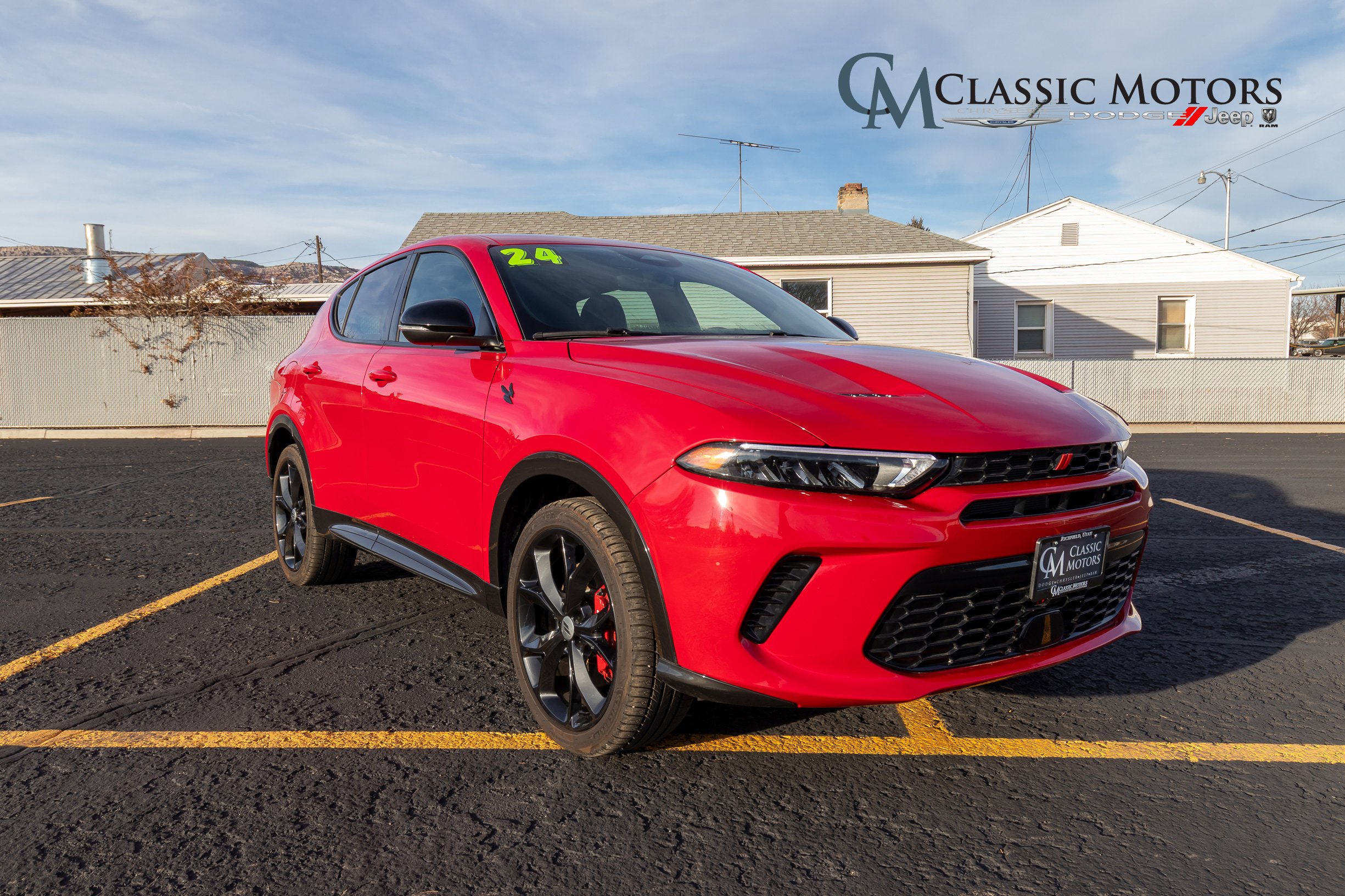Used 2024 Dodge Hornet R/T image 1