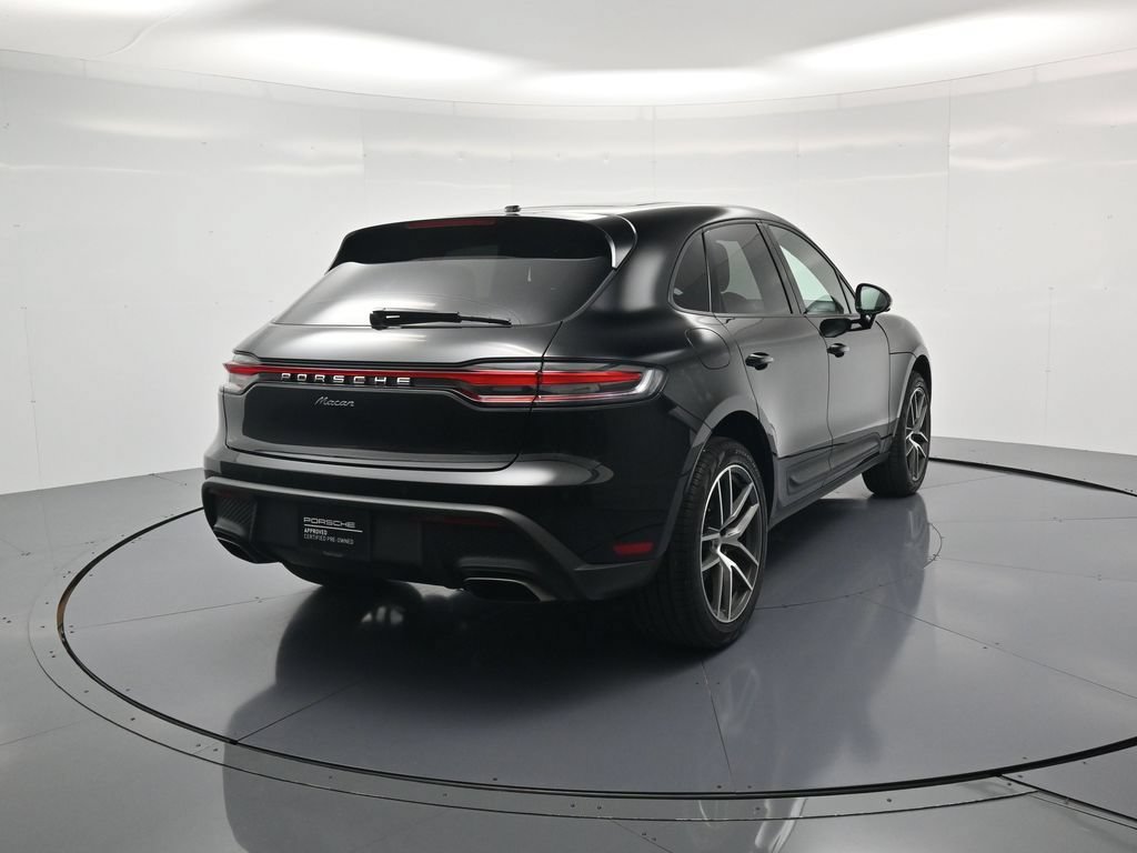 Certified 2026 Porsche Macan AWD/4WD image 30