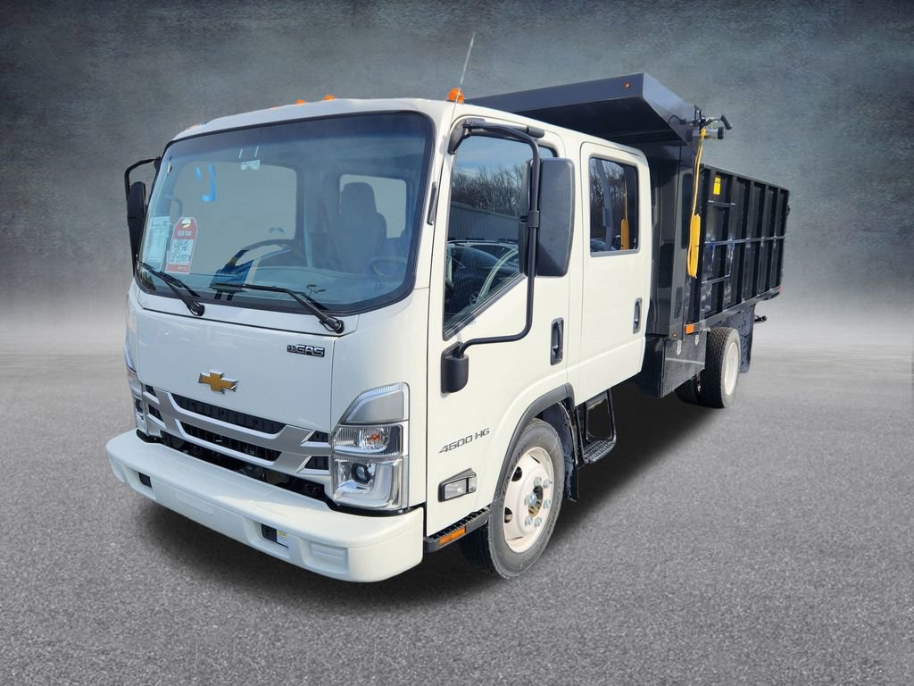 New 2025 Chevrolet Low Cab Forward image 3