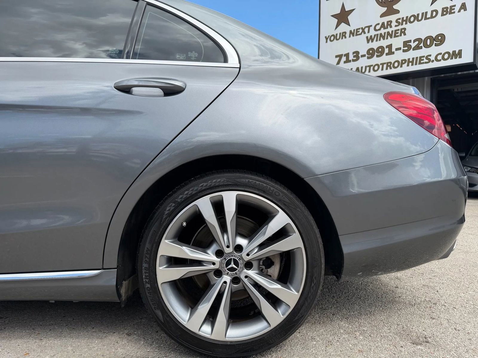 Used 2018 Mercedes-Benz C 300 Sedan image 38