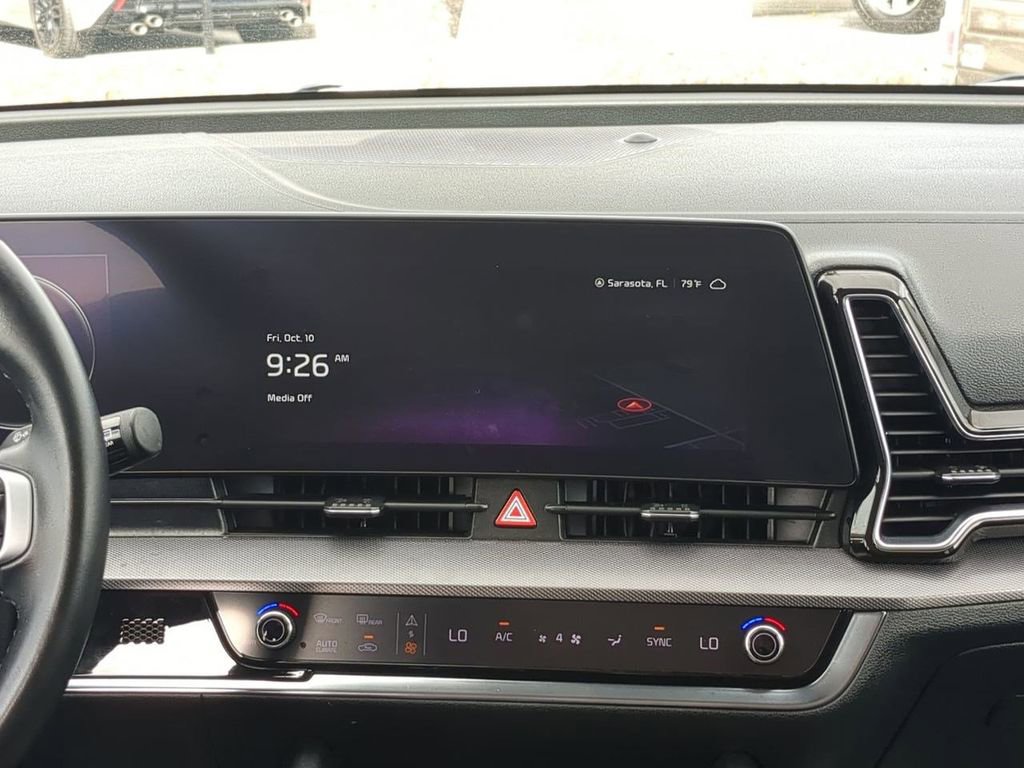 Used 2023 Kia Sportage SX image 18