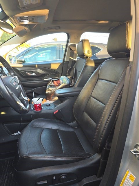 Used 2019 GMC Terrain SLT w/ Preferred Package FWD image 14