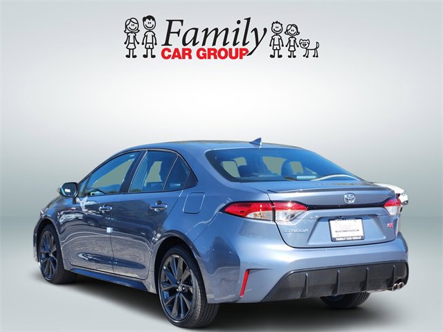 Certified 2025 Toyota Corolla SE image 3