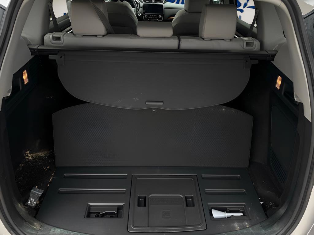 Used 2020 Honda CR-V Touring image 10
