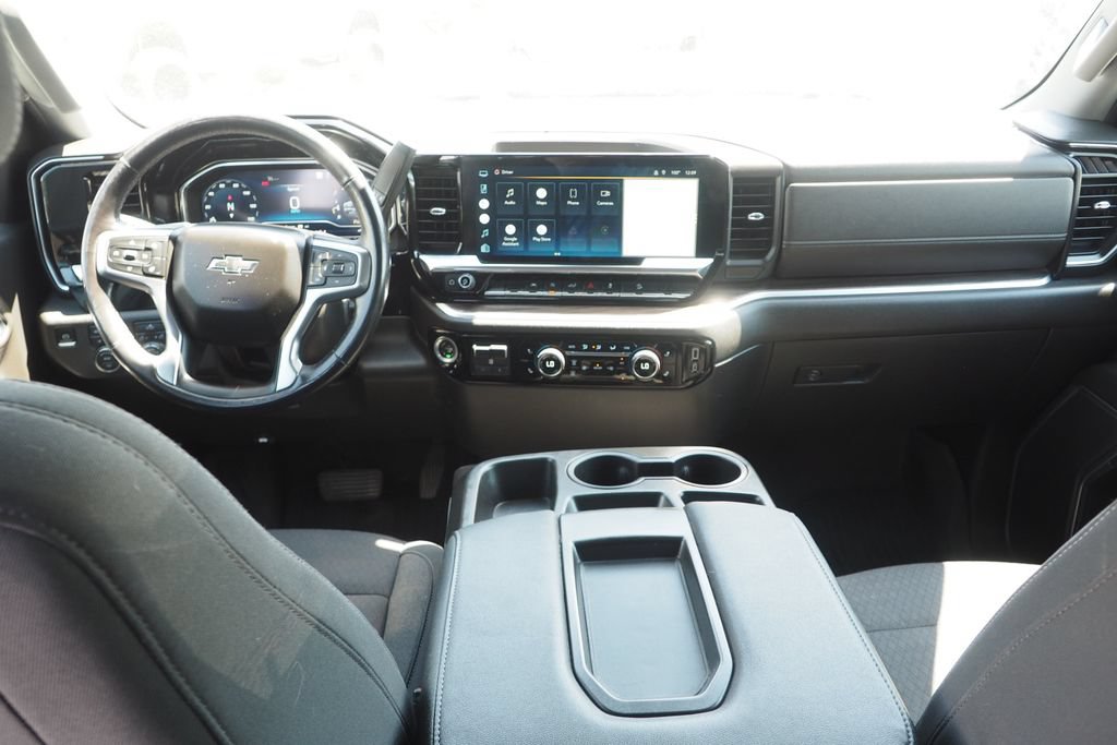 Used 2022 Chevrolet Silverado 1500 RST AWD/4WD image 17