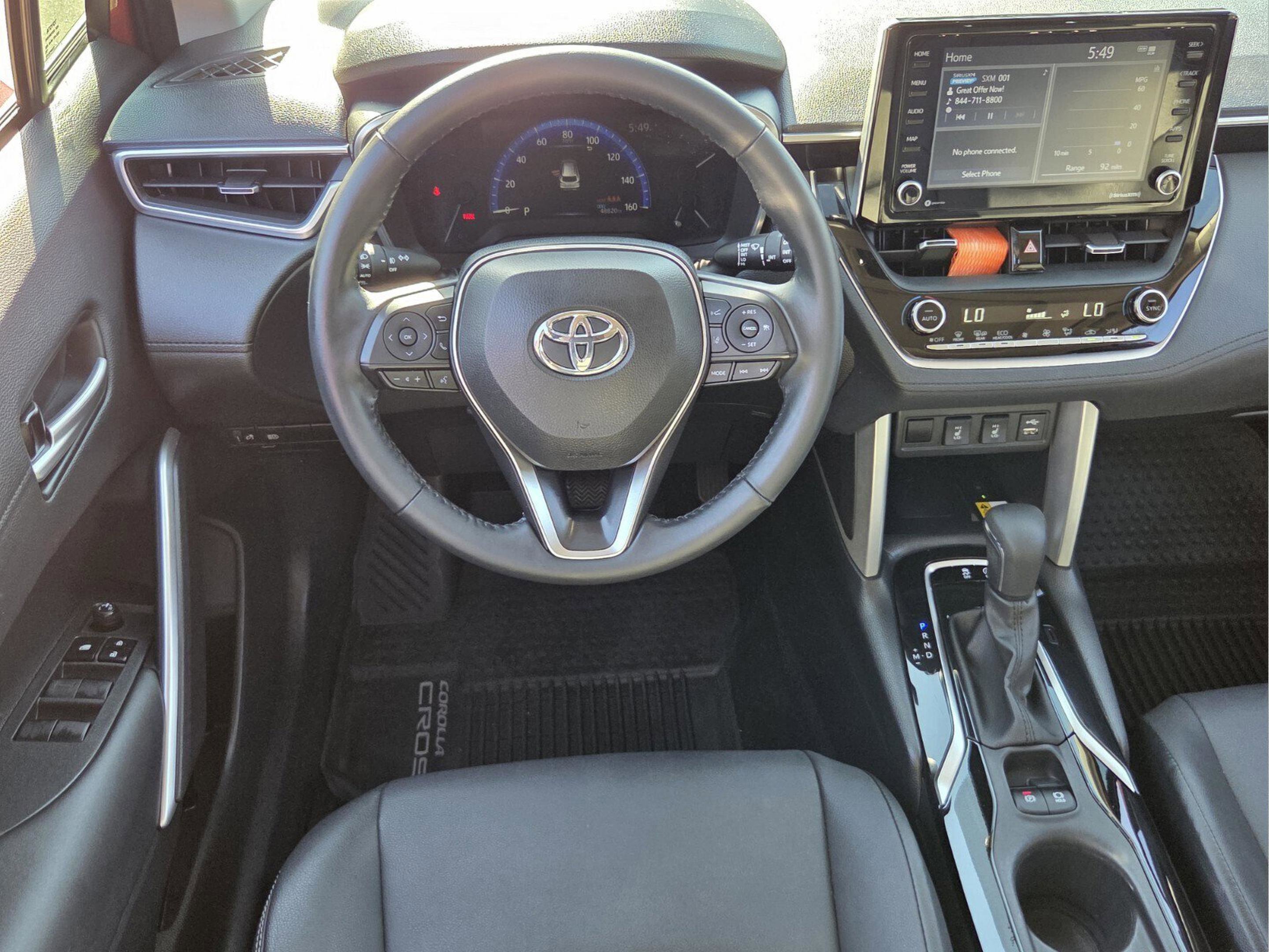 Used 2022 Toyota Corolla Cross XLE w/ Convenience Package AWD/4WD image 28