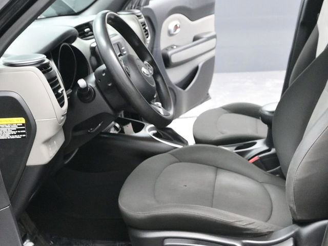 Used 2019 Kia Soul image 17