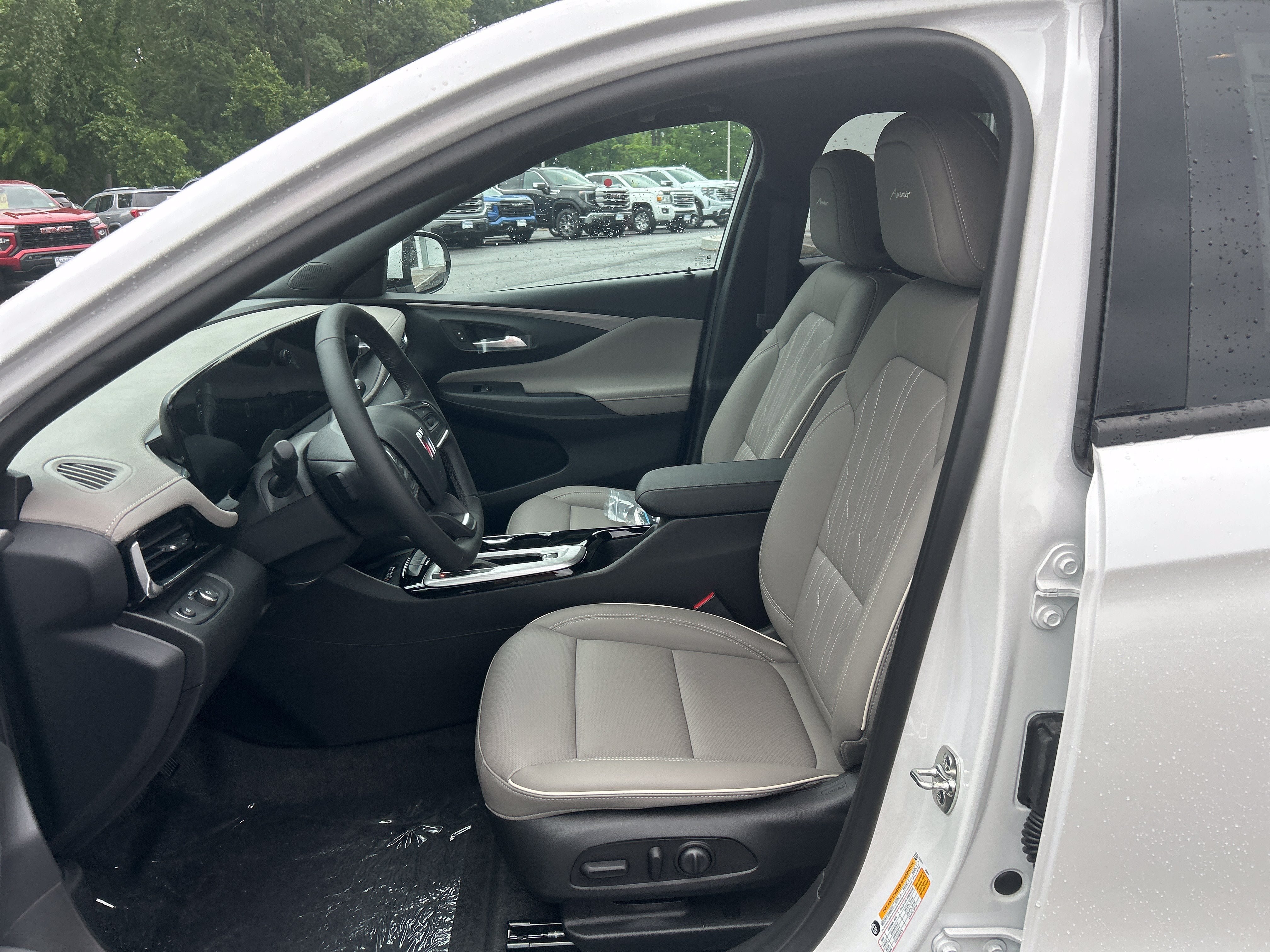 New 2026 Buick Envista Preferred FWD image 18