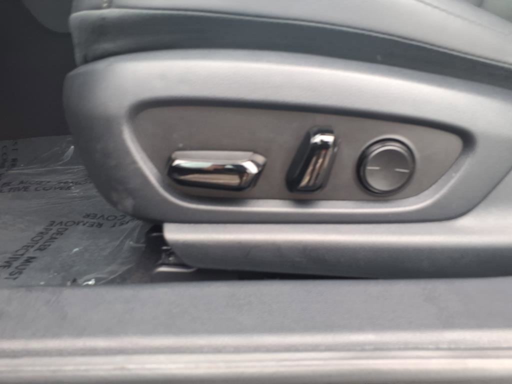 Used 2023 Lexus ES 350 w/ Accessory Package (Z2) image 13
