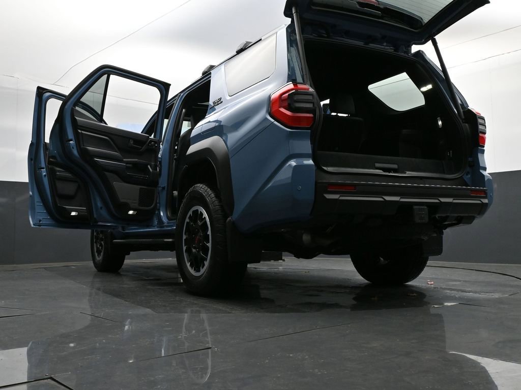 Used 2025 Toyota 4Runner TRD Off-Road Premium image 37