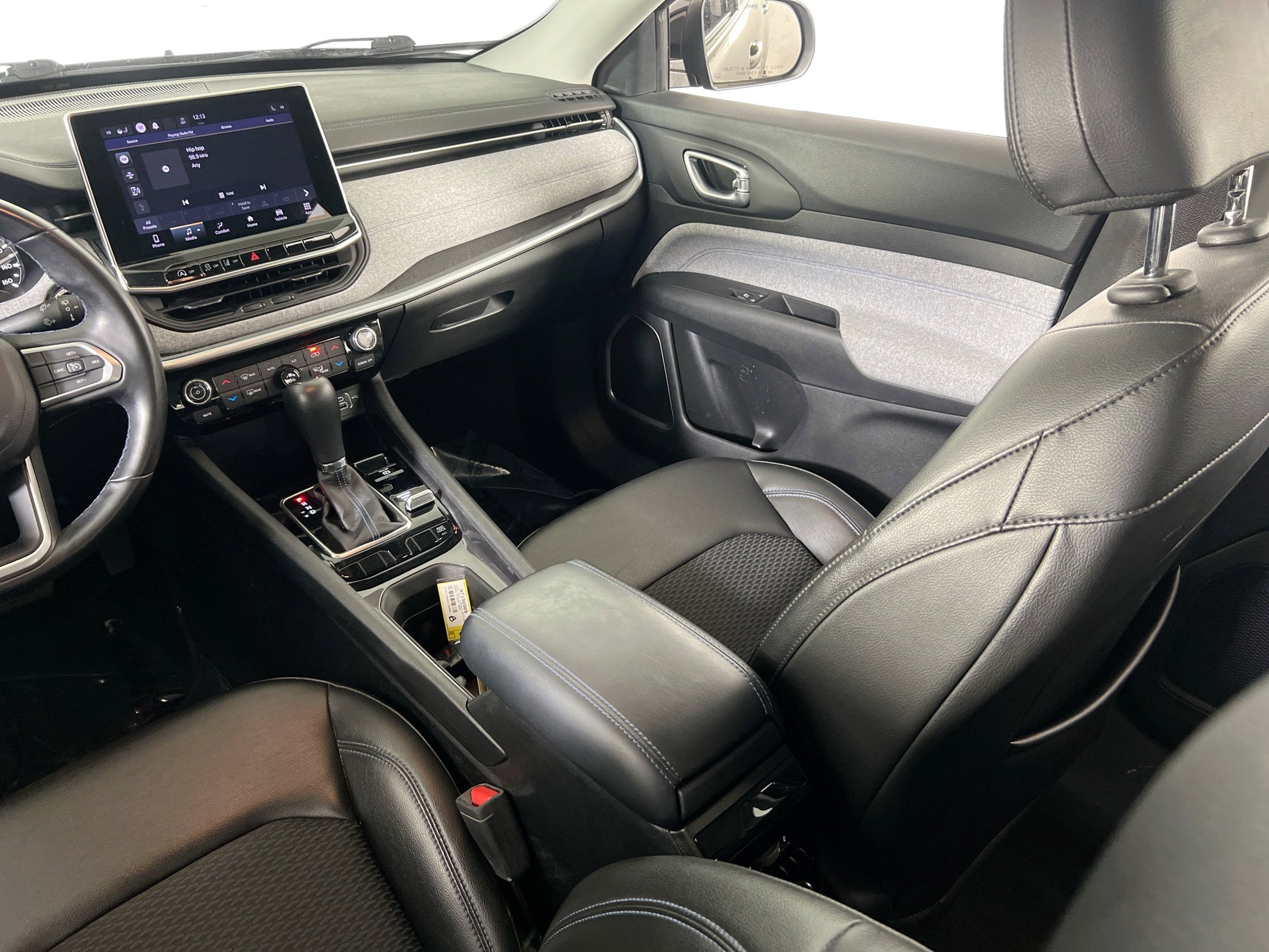 Used 2022 Jeep Compass Latitude w/ Convenience Group image 21