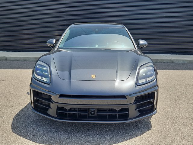 Certified 2024 Porsche Panamera 4 AWD/4WD image 2