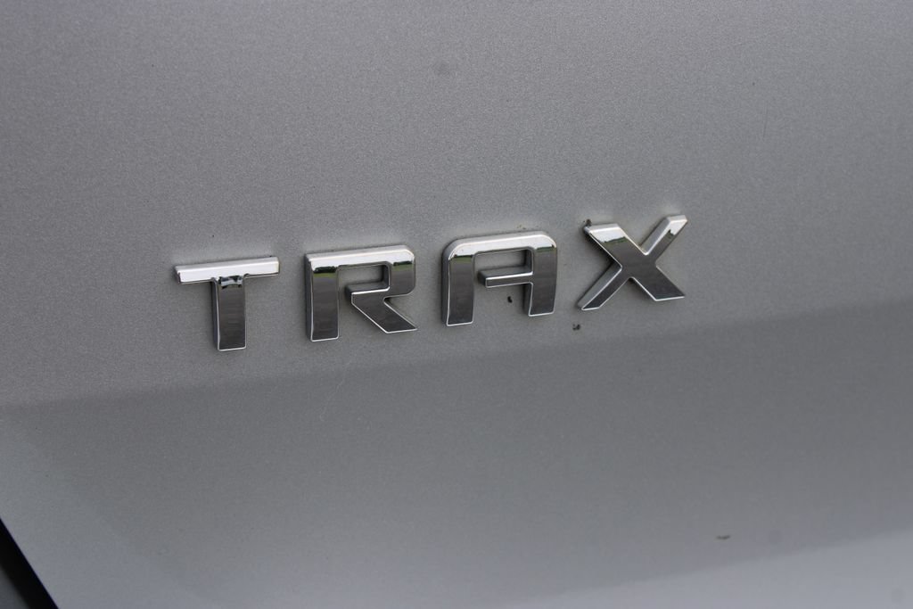 Used 2017 Chevrolet Trax LS FWD image 16