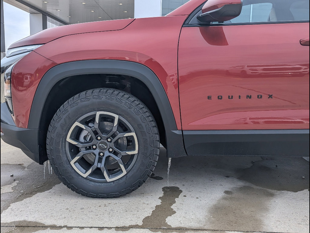 New 2026 Chevrolet Equinox ACTIV w/ LPO, Floor Liner Package image 10