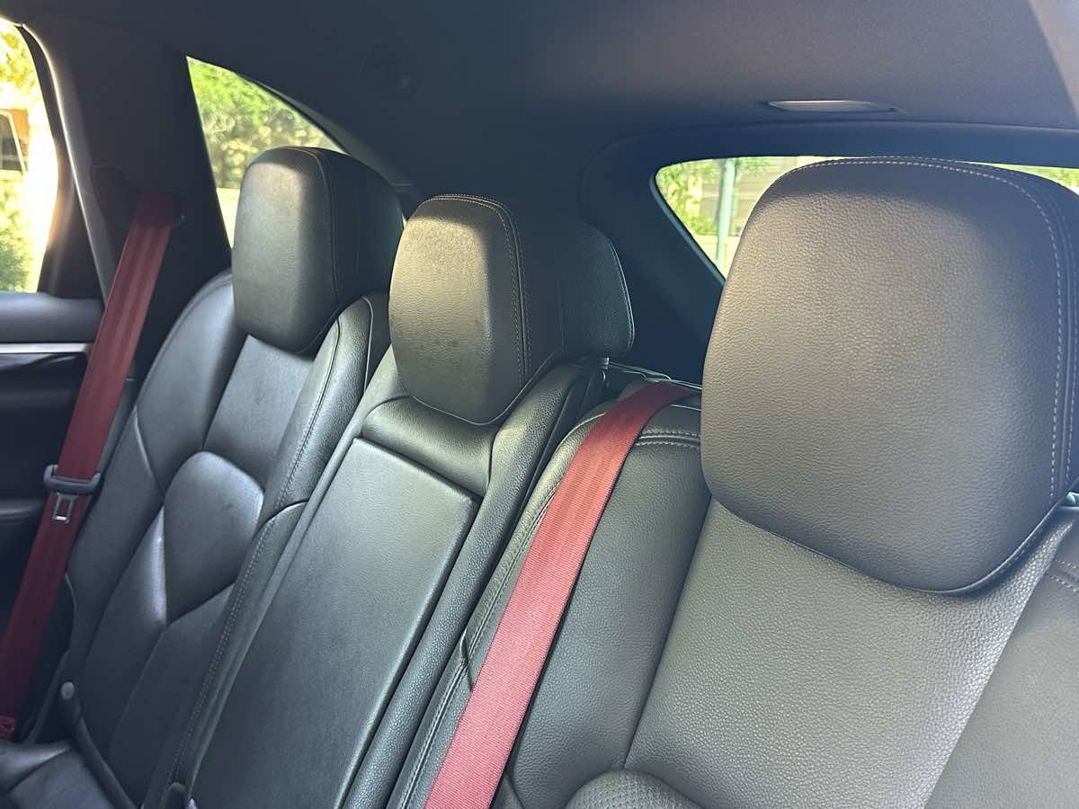 Used 2016 Porsche Cayenne AWD/4WD image 12