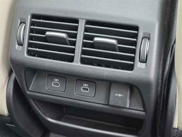 New 2025 Land Rover Discovery Sport S AWD/4WD image 18