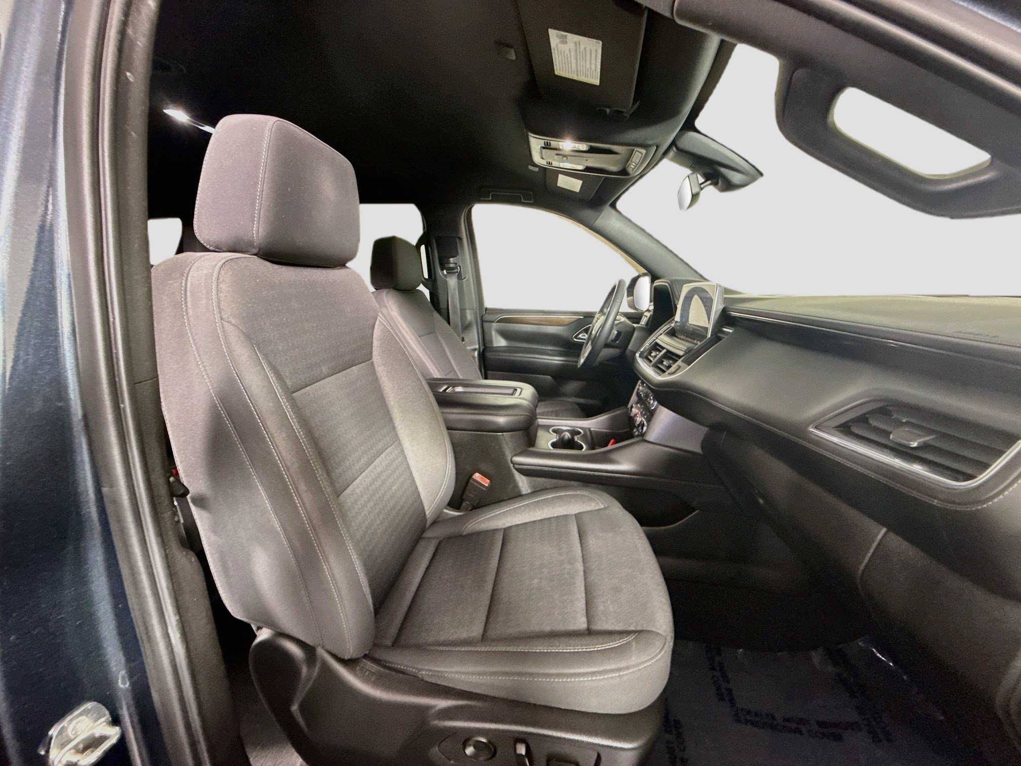 Used 2021 GMC Yukon SLE RWD image 29
