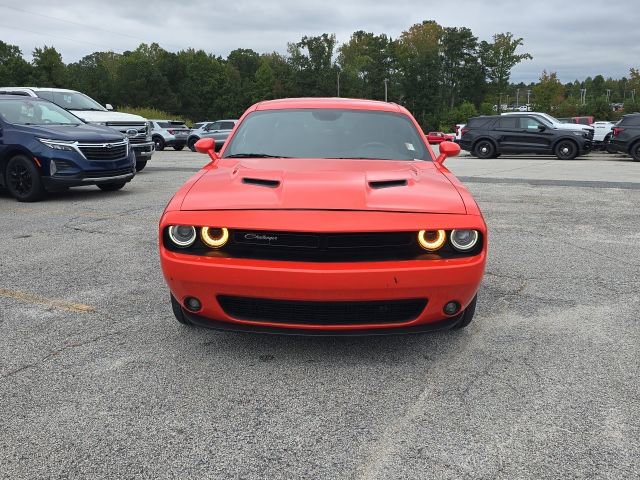 Used 2023 Dodge Challenger SXT w/ Blacktop Package image 8