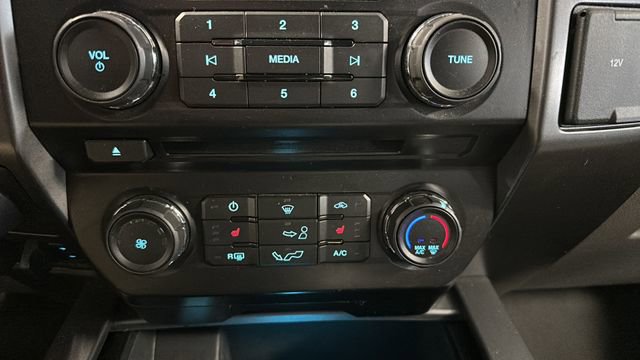 Used 2018 Ford F150 XLT w/ Equipment Group 302A Luxury AWD/4WD image 17