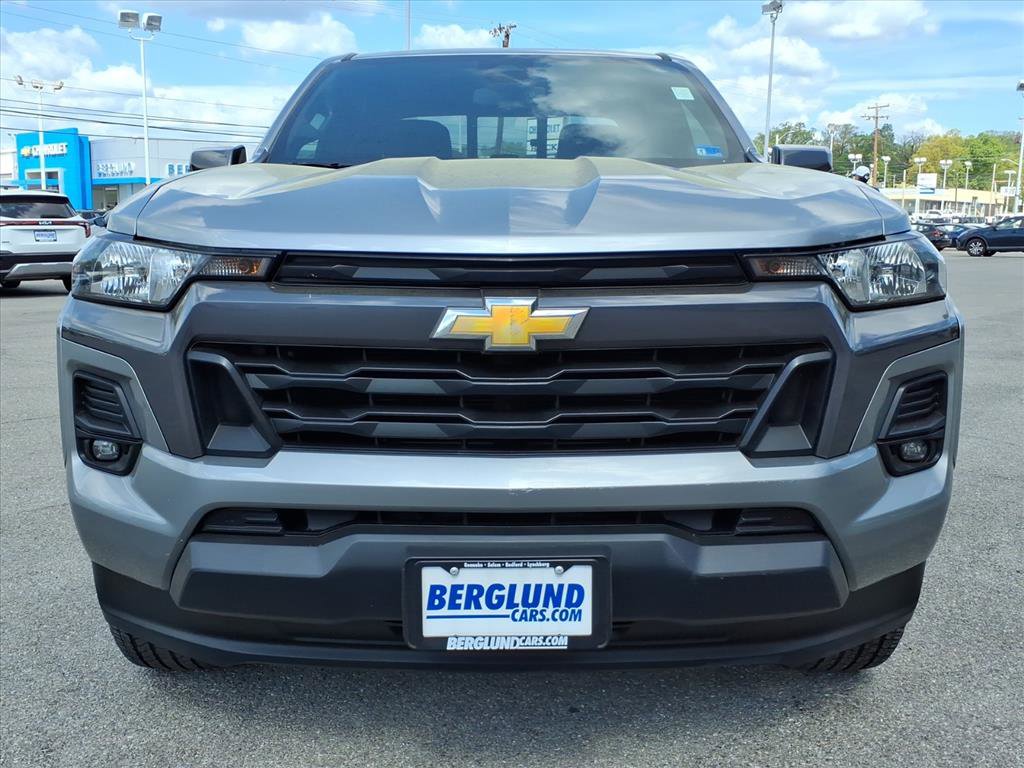 Used 2023 Chevrolet Colorado LT w/ LT Convenience Package RWD image 9