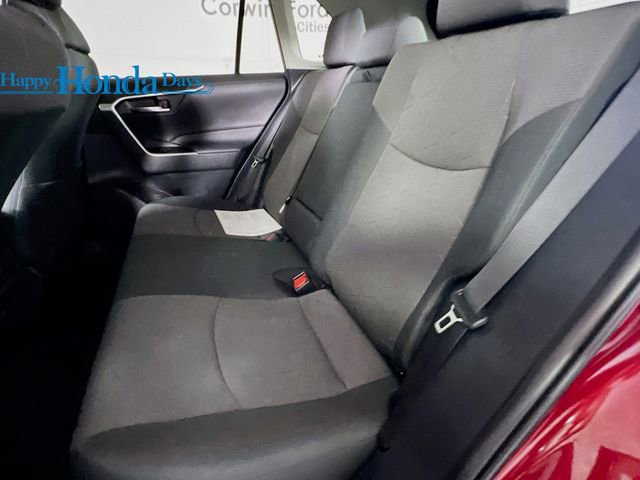 Used 2023 Toyota RAV4 XLE image 28