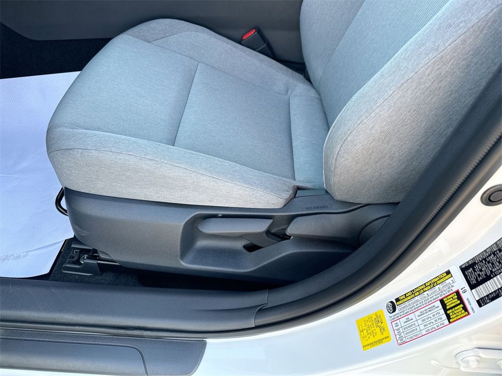 New 2026 Toyota Camry LE image 18