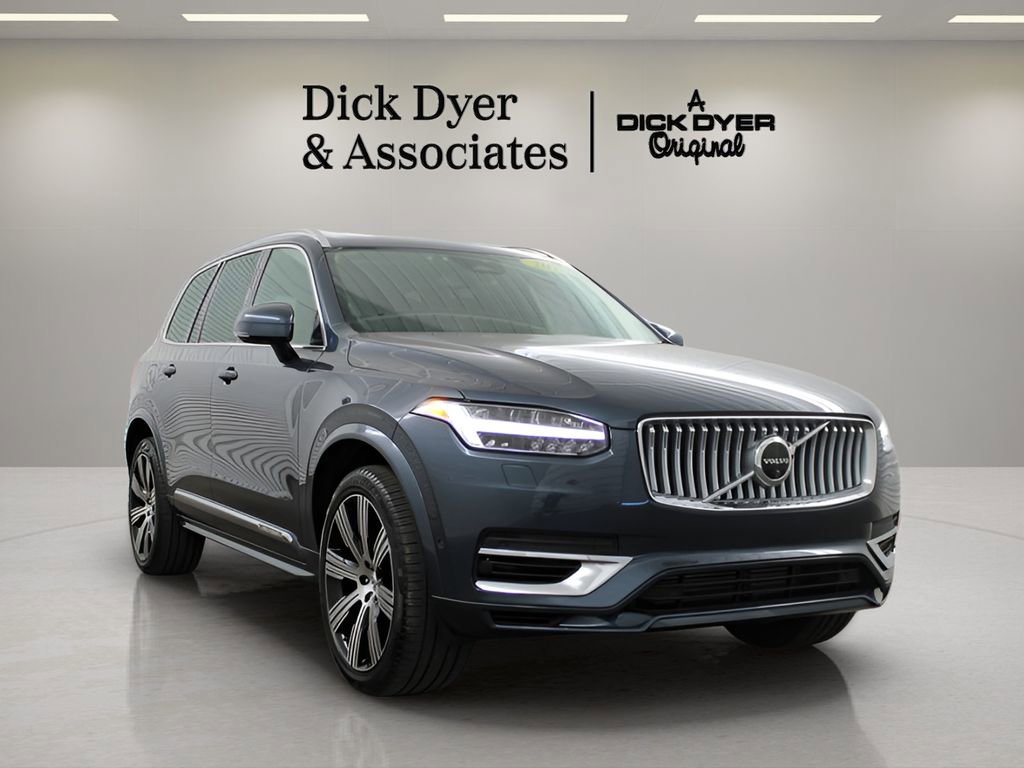 Certified 2024 Volvo XC90 T8 Plus w/ Protection Package image 8