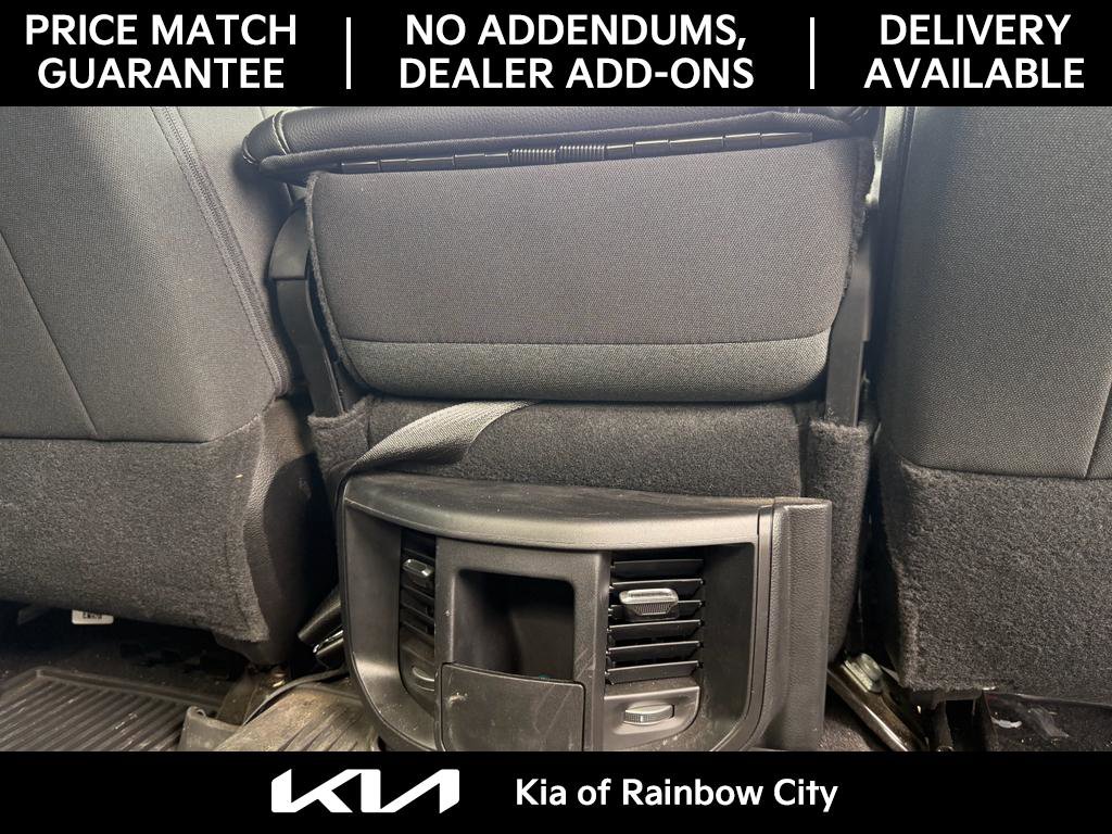 Used 2024 RAM 2500 Tradesman w/ Chrome Appearance Group image 25