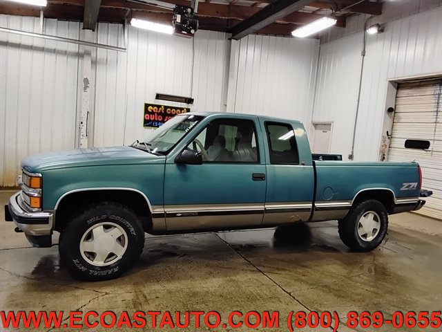 Used 1998 Chevrolet Silverado 1500 4x4 Extended Cab w/ Preferred Equipment Group 2 image 5